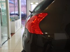 2011款 1.6T 自动 豪华型 5座