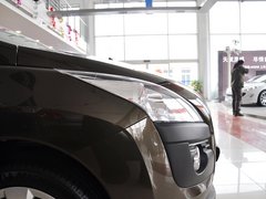 2011款 1.6T 自动 豪华型 5座