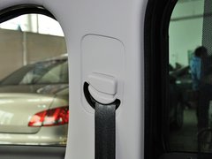 2011款 1.6T 自动 豪华型 5座