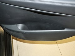 2011款 1.6T 自动 豪华型 5座