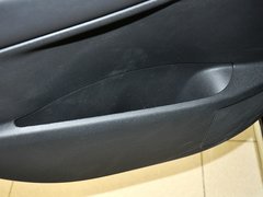 2011款 1.6T 自动 豪华型 5座