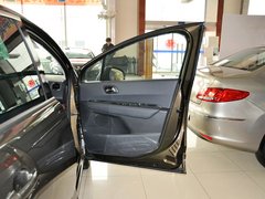 2011款 1.6T 自动 豪华型 5座