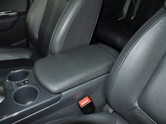 2011款 1.6T 自动 豪华型 5座