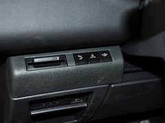 2011款 1.6T 自动 豪华型 5座
