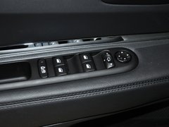 2011款 1.6T 自动 豪华型 5座