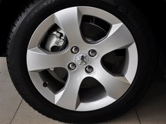 2011款 1.6T 自动 豪华型 5座