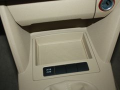 2011款 1.4TSI 手动 5座 智尚版