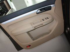 2011款 1.4TSI 手动 5座 智尚版