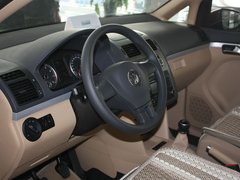 2011款 1.4TSI 手动 5座 智尚版