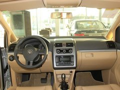 2011款 1.4TSI DSG 5座 智雅版