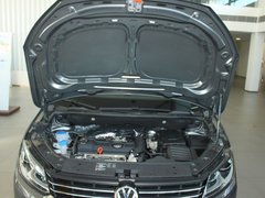 上海大众  途安 1.4TSI DSG 发动机局部特写