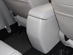 2011款 2.0XS 自动 豪华版 5座