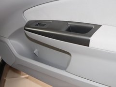 2011款 2.0XS 自动 豪华版 5座