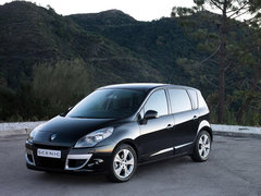 2011款 2.0L CVT 舒适版 7座