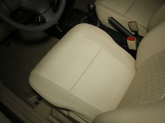 2011款 1.6L 手动 舒适型