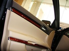 2011款 2.0T 自动 豪华型