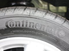 2011款 1.0L SX 自动 标准型