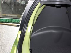 2011款 1.0L SX 自动 标准型