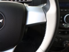 2011款 1.0L SX 自动 标准型