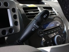 2011款 1.0L SX 自动 标准型