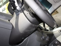 2011款 1.0L SX 自动 标准型