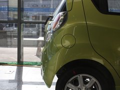 2011款 1.0L SX 自动 标准型