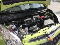 2011款 1.0L SX 自动 标准型