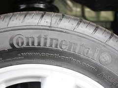 2011款 1.0L SX 自动 标准型