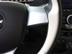 2011款 1.0L SX 自动 标准型