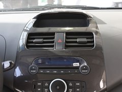 2011款 1.0L SX 自动 标准型