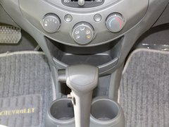2011款 1.0L SX 自动 标准型