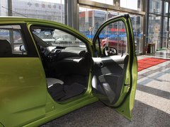 2011款 1.0L SX 自动 标准型