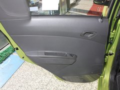 2011款 1.0L SX 自动 标准型