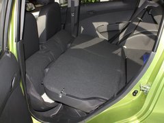 2011款 1.0L SX 自动 标准型