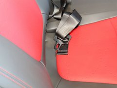 2011款 1.0L SX 自动 标准型