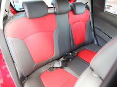 2011款 1.0L SX 自动 标准型