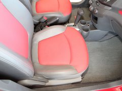 2011款 1.0L SX 自动 标准型