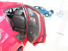2011款 1.0L SX 自动 标准型
