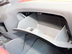 2011款 1.0L SX 自动 标准型