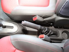 2011款 1.0L SX 自动 标准型