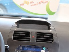 2011款 1.0L SX 自动 标准型