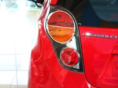 2011款 1.0L SX 自动 标准型