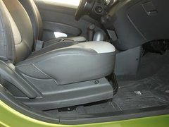 2011款 1.0L SX 自动 标准型