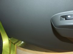 2011款 1.0L SX 自动 标准型