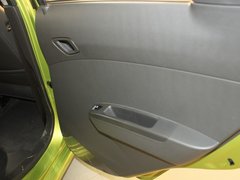 2011款 1.0L SX 自动 标准型