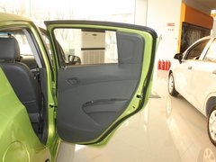 2011款 1.0L SX 自动 标准型