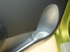 2011款 1.0L SX 自动 标准型