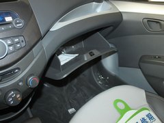 2011款 1.0L SX 自动 标准型