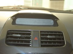 2011款 1.0L SX 自动 标准型