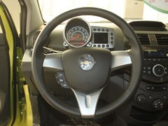 2011款 1.0L SX 自动 标准型